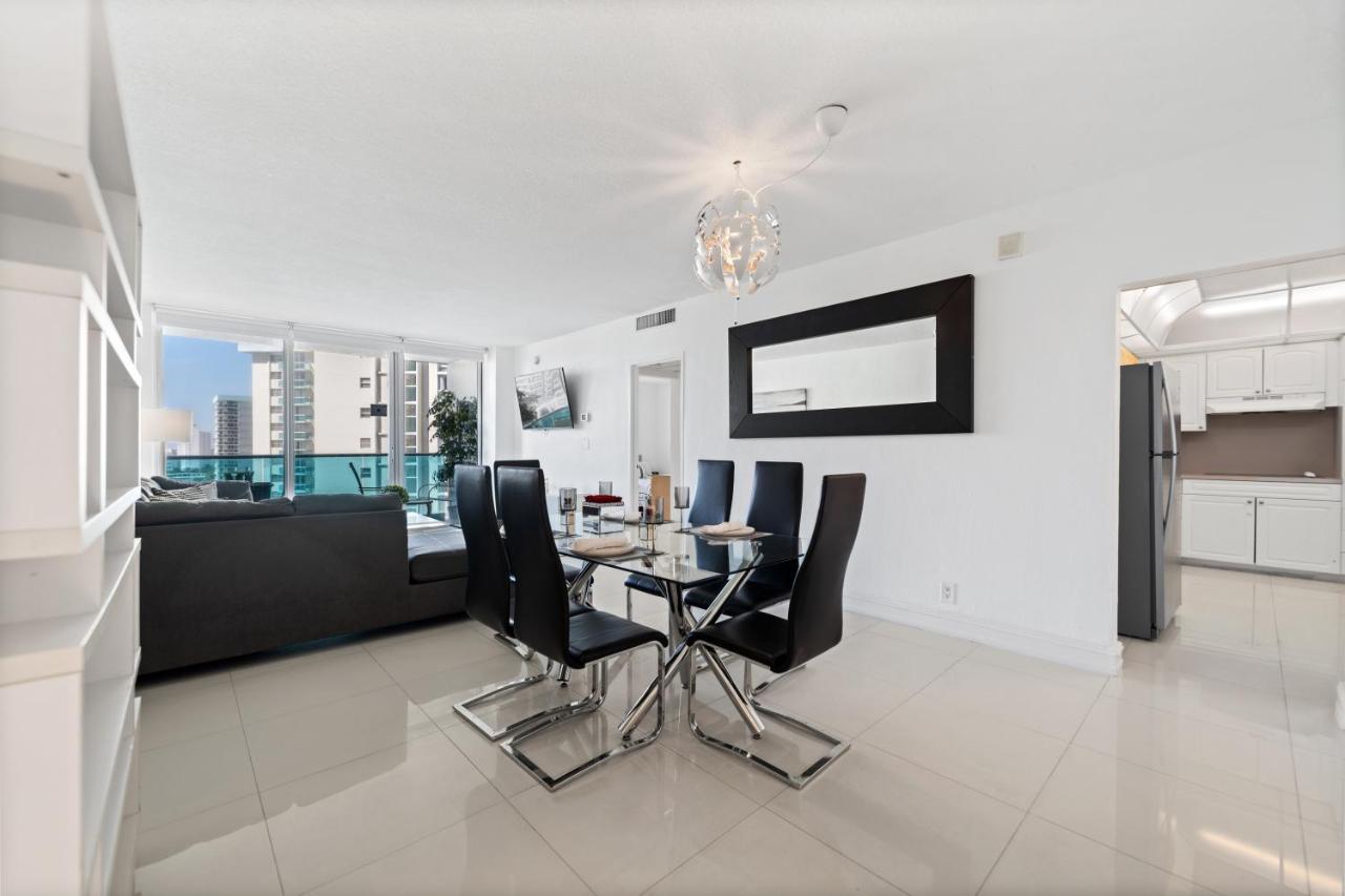 Luxury Beachfront Condo Private Beach Access, Pool & Game Room!!! Hollywood Dış mekan fotoğraf